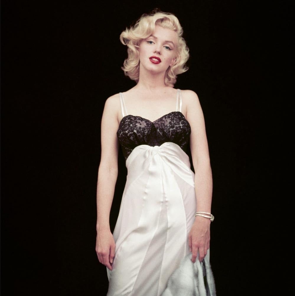 The Essential Marilyn Monroe (reduced size): Milton H. Greene: 50 Sessions
