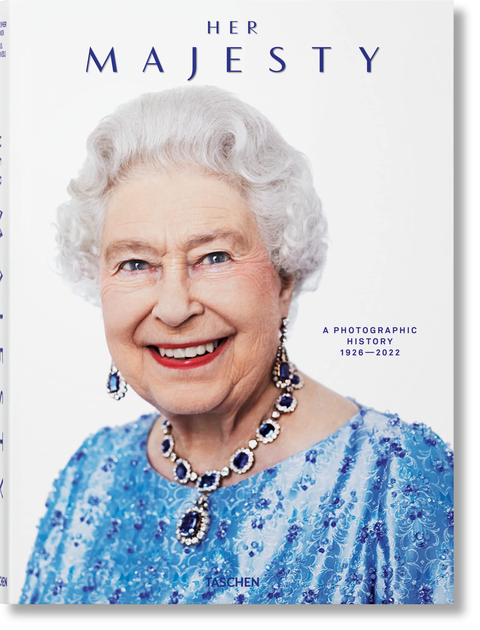 Her Majesty. a Photographic History 19262022
