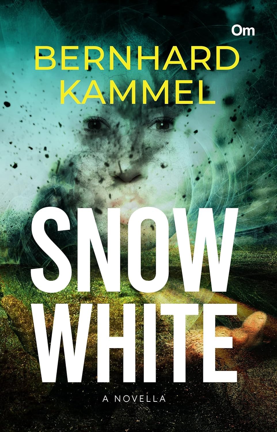 Snow White: A Novella