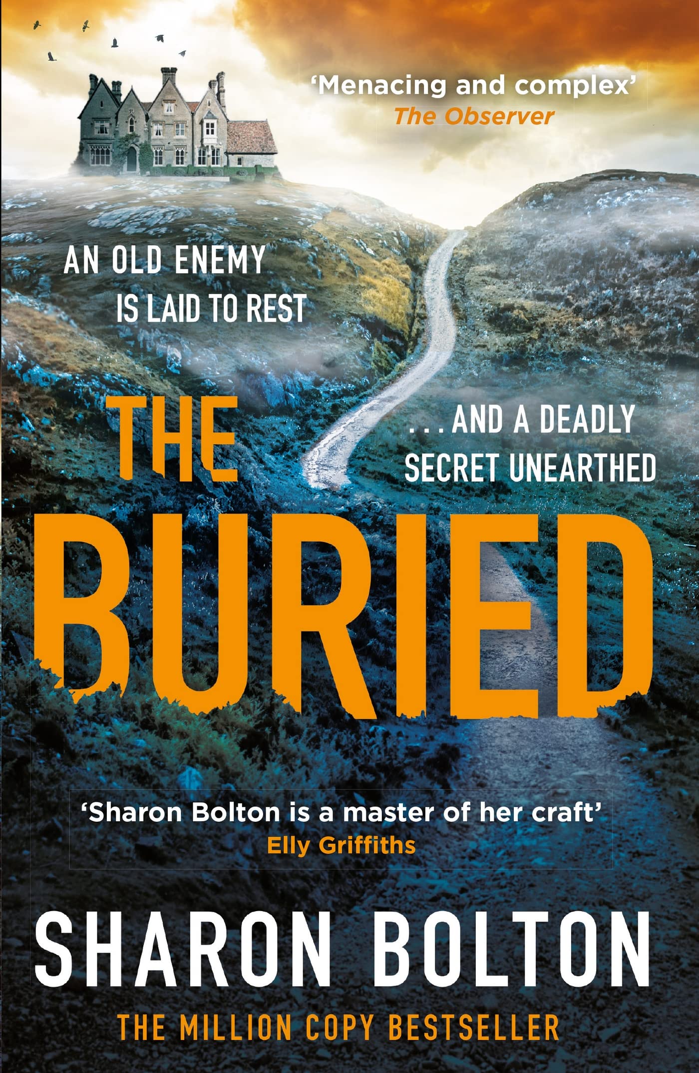 Buried: A chilling: A chilling, haunting crime thriller from Richard & Judy bestseller Sharon Bolton (The Craftsmen)