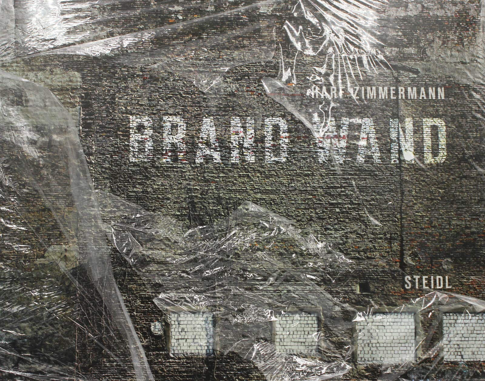 Harf Zimmermann: Brand Wand